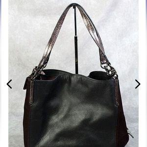 Coach purse gently used.